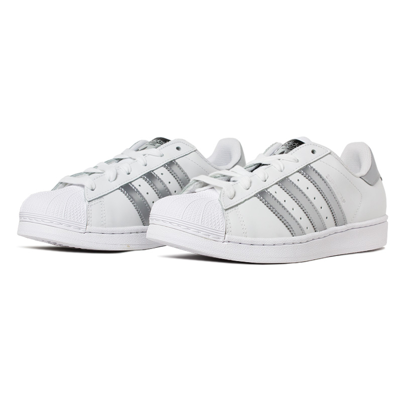 adidas branco com prata